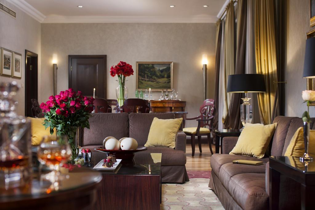 Esplanade Suite